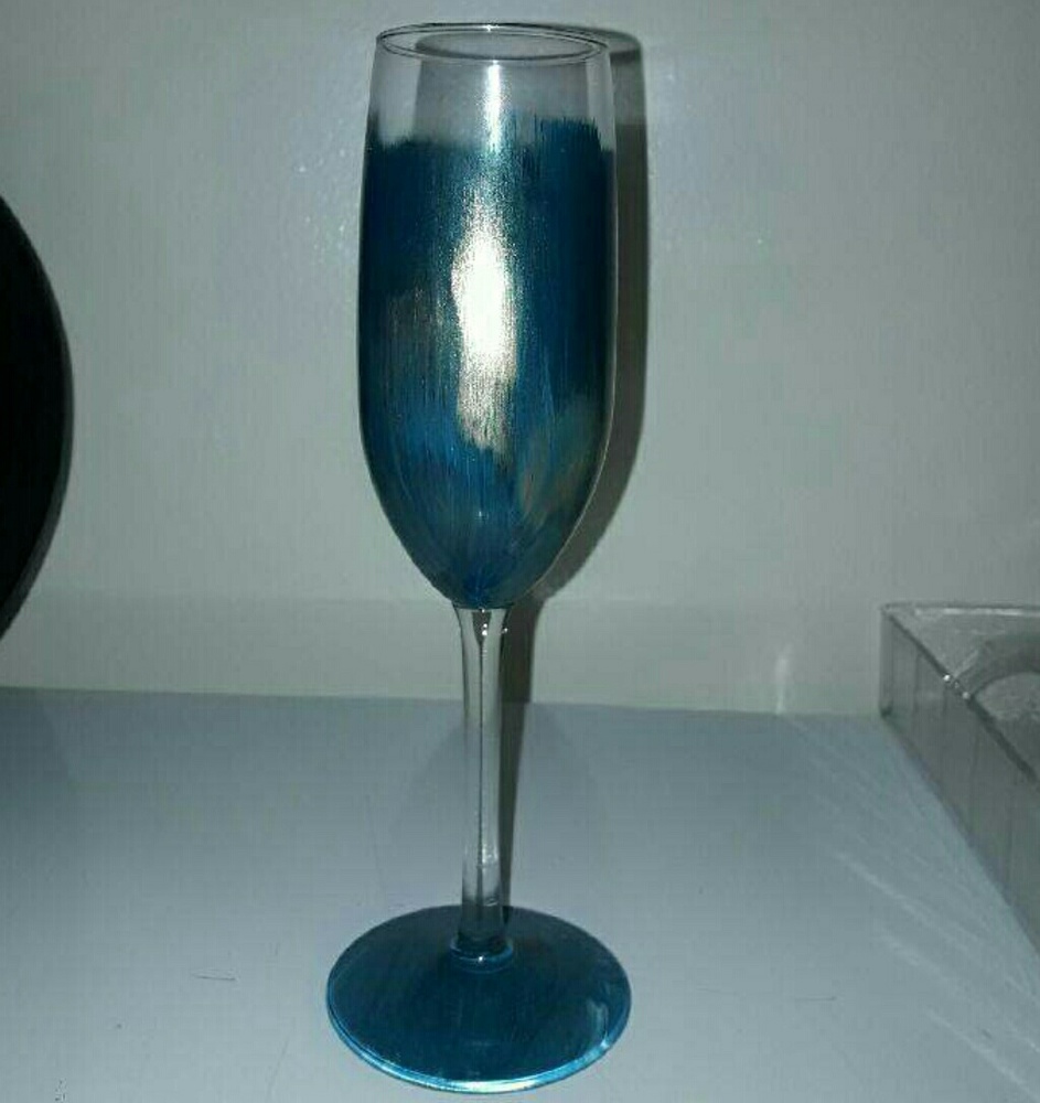 Champagne glass